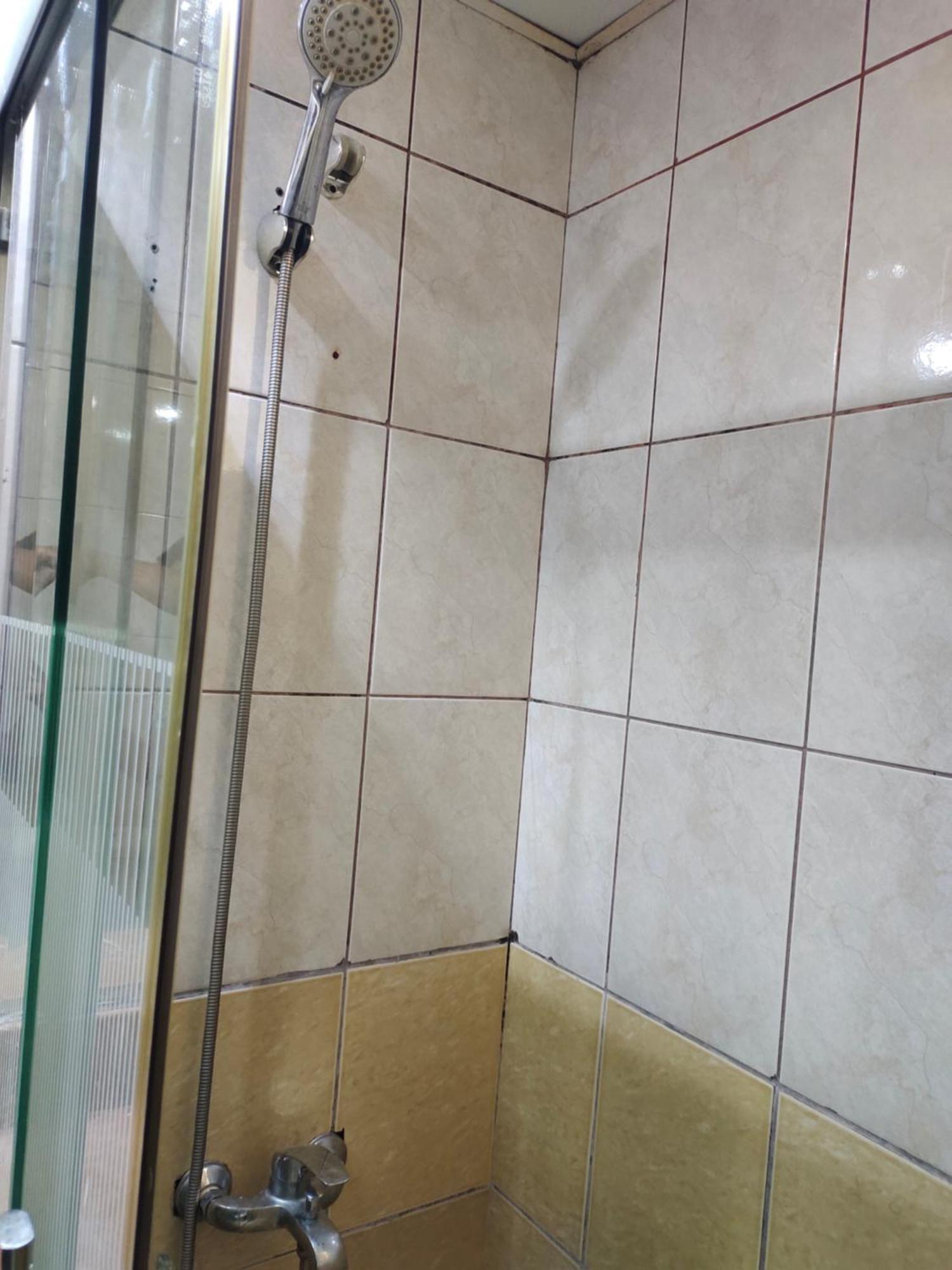 Arnim Serviced - Only For Family Apartment